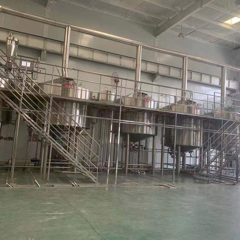 新县精酿啤酒设备厂—平面布置、设备设计、制造、调试、培训等一条龙服务_COPY